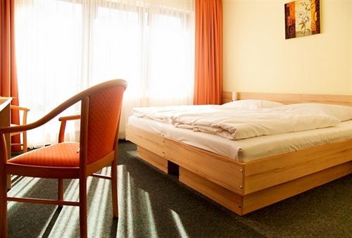Waldhotel Wandlitz Exterior photo